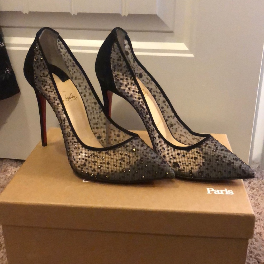 Louboutin Black heels